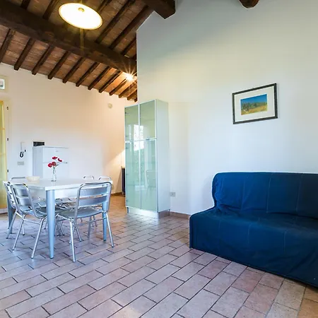 Podere Simonetta - A10 * Cecina (Livorno)